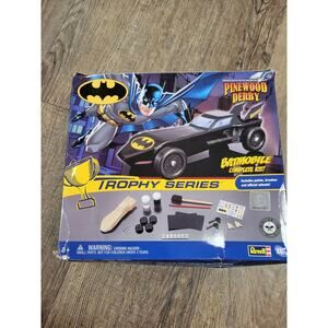 Batman Pinewood Derby Batmobile Trophy Series Kit – Complete, Unused NEW